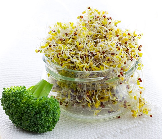 Fruit and Veggie Detox- Broccoli Sprouts